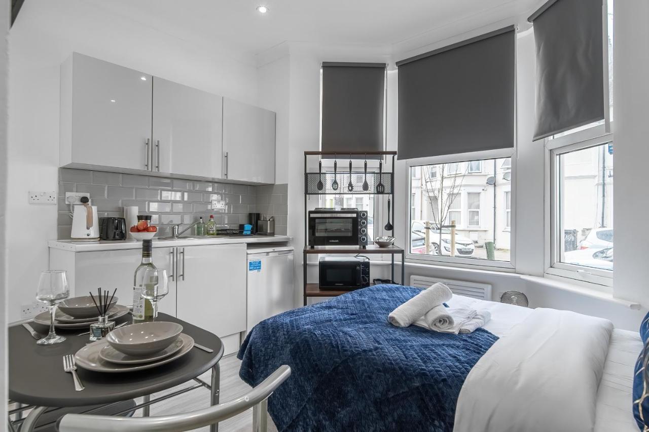 Livestay-Modern Studio Rooms In Zone 2 런던 외부 사진
