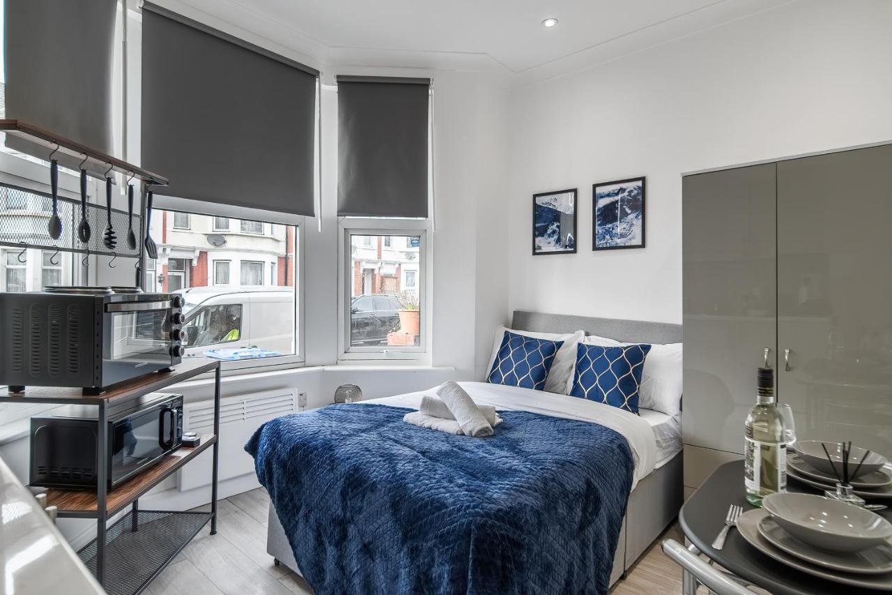 Livestay-Modern Studio Rooms In Zone 2 런던 외부 사진