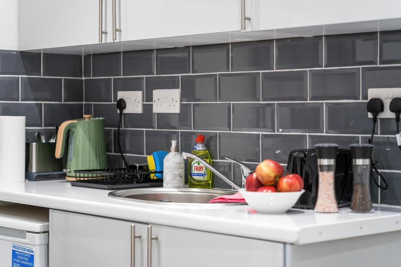 Livestay-Modern Studio Rooms In Zone 2 런던 외부 사진