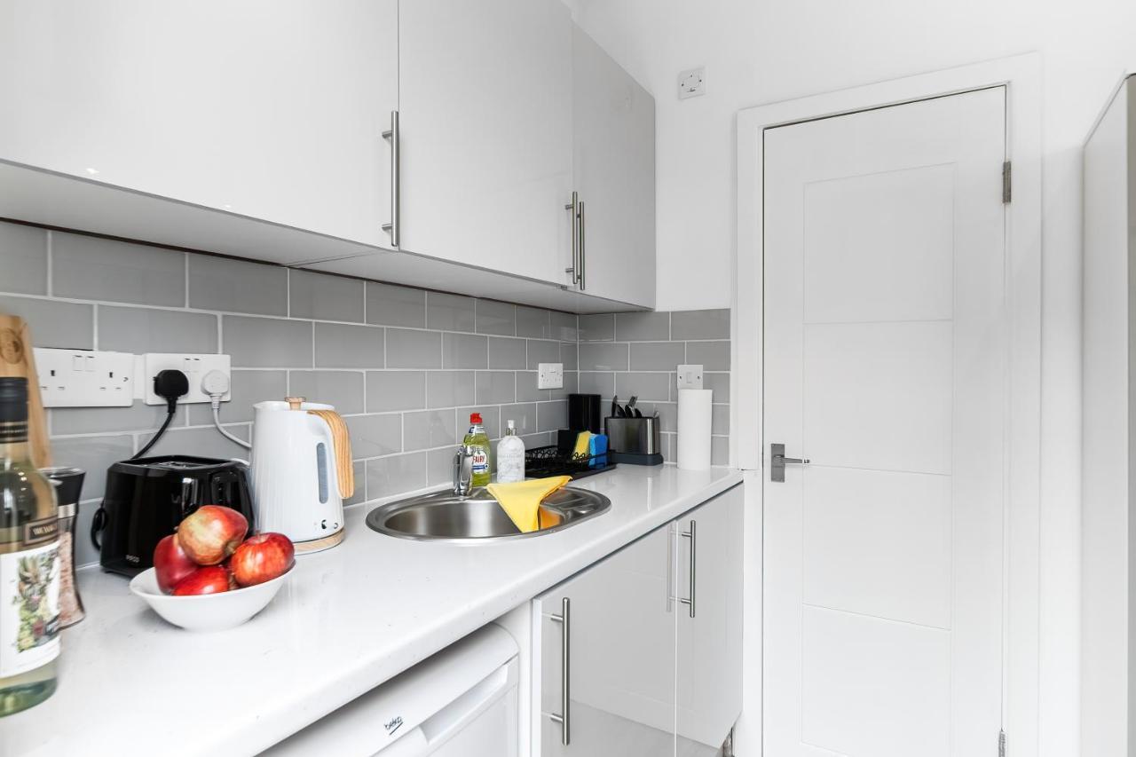 Livestay-Modern Studio Rooms In Zone 2 런던 외부 사진