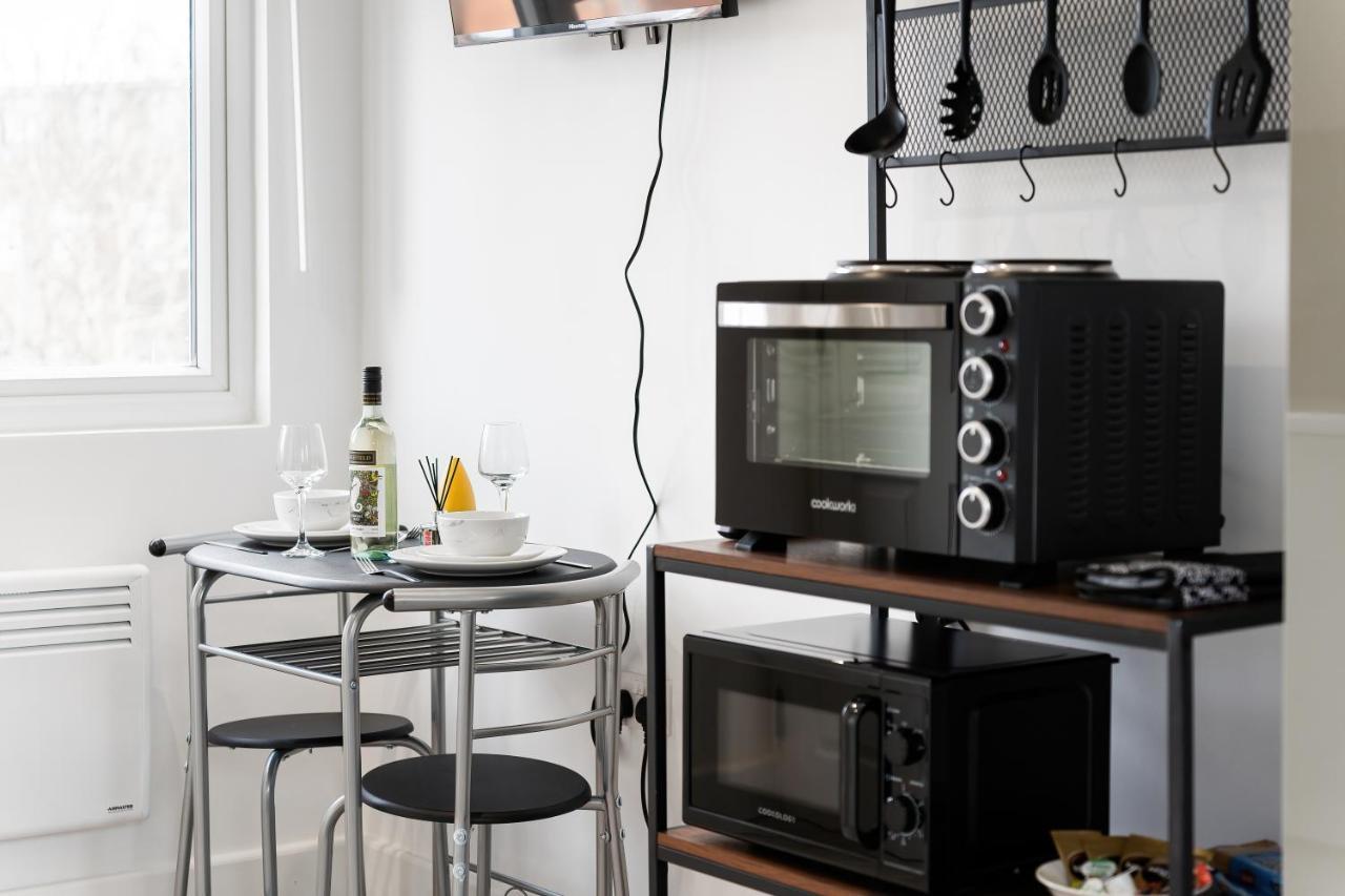 Livestay-Modern Studio Rooms In Zone 2 런던 외부 사진